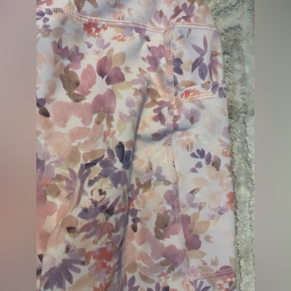 πΈπ€ RBX Floral watercolor print M Leggings large cell phone pocket on each side - Picture 3 of 8